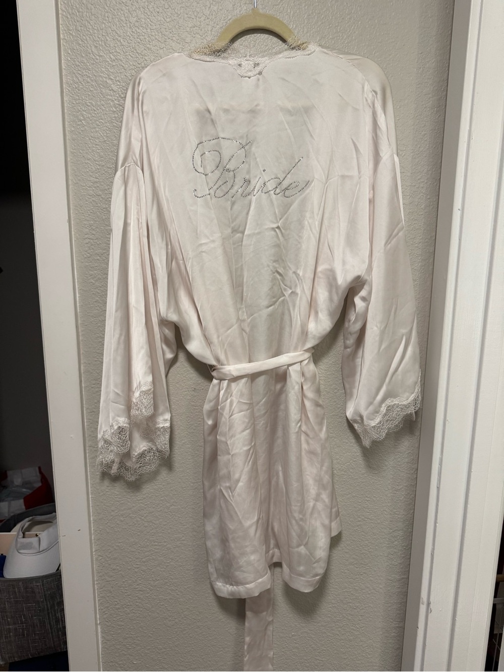 Victoria's Secret Ivory Satin 'Bride' Lace-Trim Robe + cathedral pearl veil